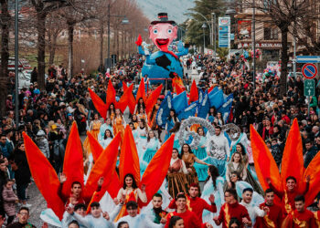 Cala il sipario sulla 62^ edizione del Carnevale di Castrovillari. Ecco la classifica definitiva dei gruppi e carri iscritti al concorso in maschera